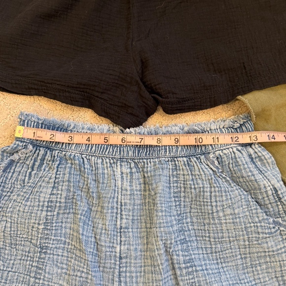 3 Pairs of Aerie Gauzy High Waisted Short, Women's Size Medium - Picture 9 of 13